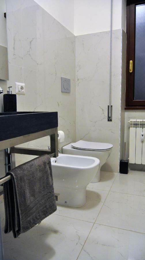 La Tana Di Sofia Hotel Rome Exterior photo